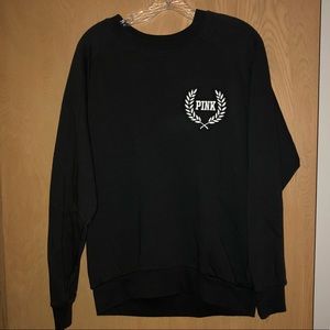 NWOT VS PINK CREW NECK